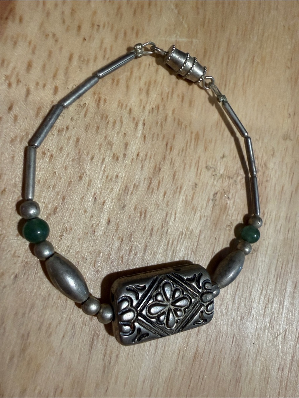 Silver-Tone vintage Floral Bead Bracelet with Green Accents